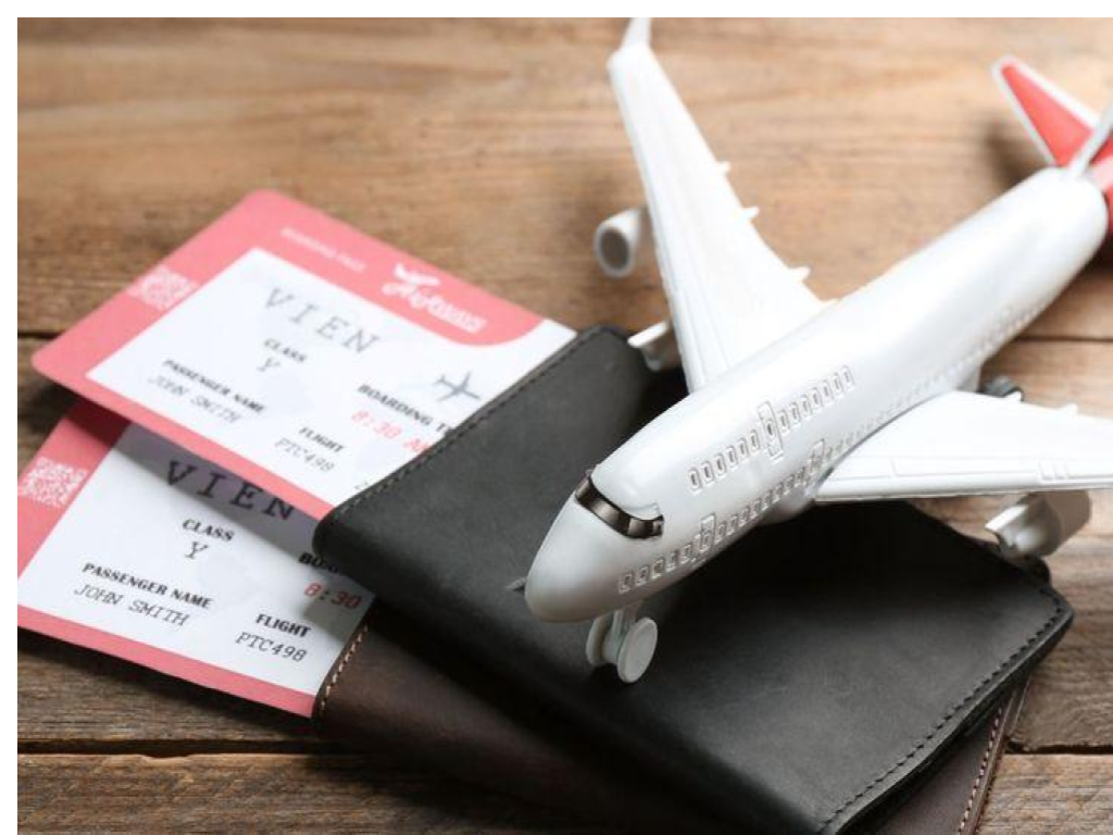 Pemerintah Tanggung Sebagian PPN Tiket Pesawat Kelas Ekonomi untuk Nataru 2025/2026: Upaya Dongkrak Ekonomi